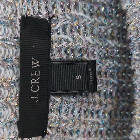 J crew- the coolest summer sweater ever - Picture 2 of 4